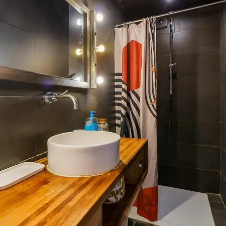 Contemporary 1bd Hopital Saint Louis Appartamento Parigi